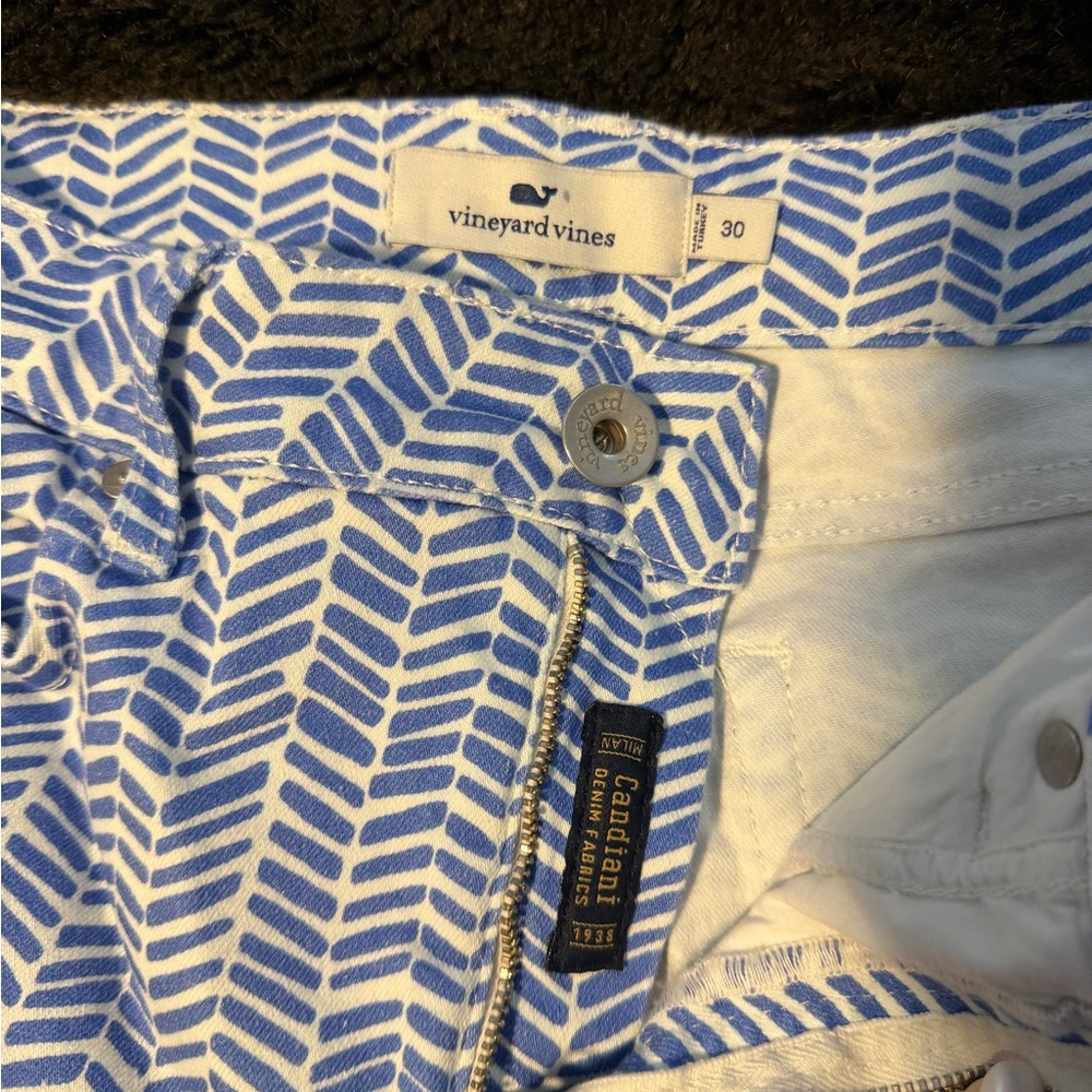 Vineyard Vines Blue and White Patterned Pants